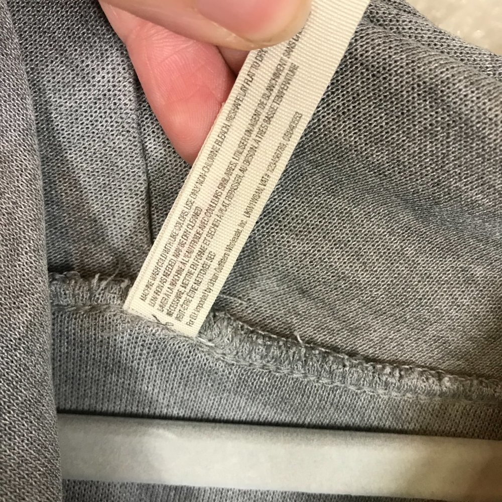 Free People Gray Movement Flow Long Sleeve Raw Hem Athletic Pullover - Picture 5 of 10